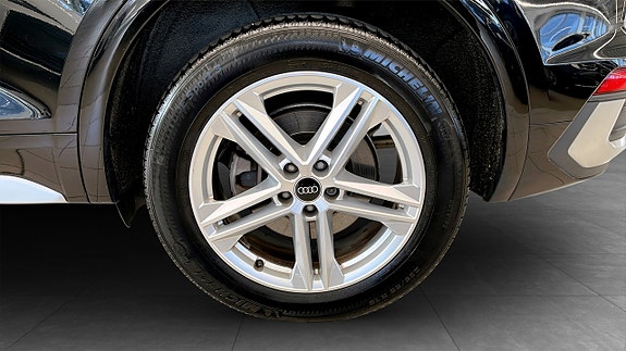 Audi Q5 6 of 19