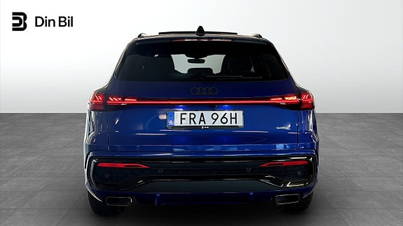 Audi Q5 5 of 22