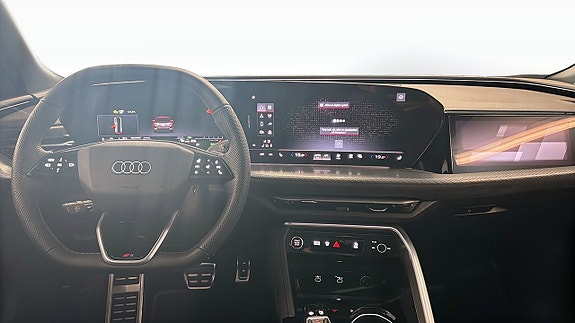 Audi Q5 11 of 22