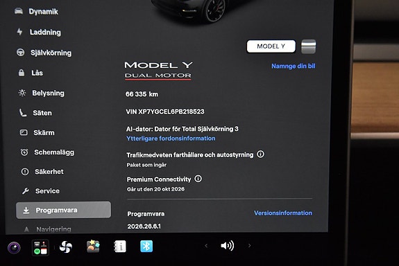 Tesla Model Y 21 of 26