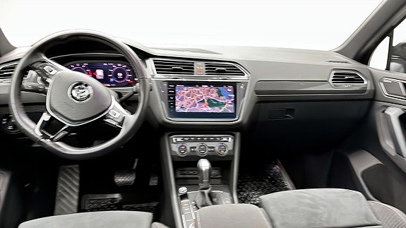 Volkswagen Tiguan 11 of 14