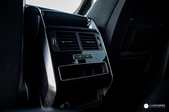 Land Rover Range Rover Sport 15 of 18