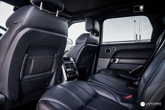Land Rover Range Rover Sport 14 of 18