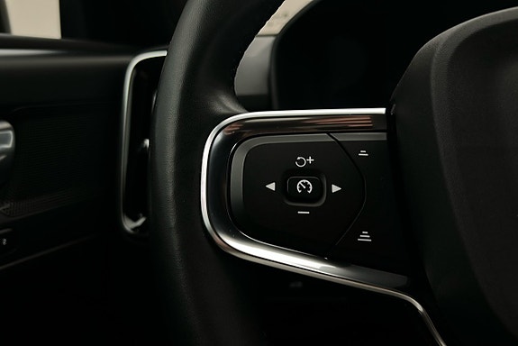 Volvo XC40 22 of 24