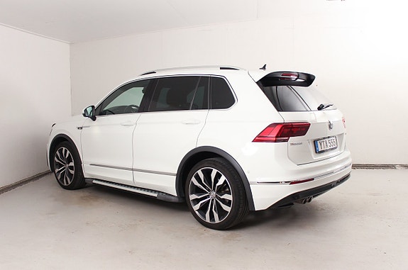 Volkswagen Tiguan 16 of 20