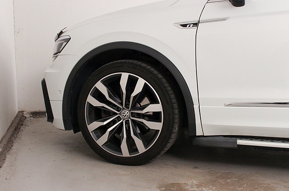 Volkswagen Tiguan 12 of 20