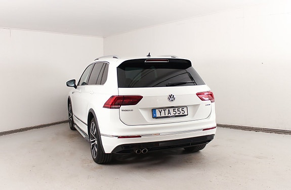 Volkswagen Tiguan 9 of 20