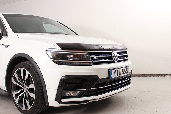 Volkswagen Tiguan 5 of 20