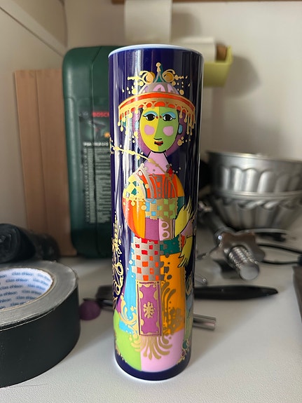 Product image 1 of 2