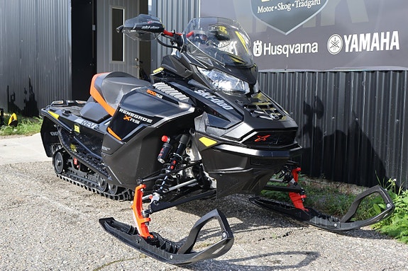 Ski-Doo RENEGADE 900 X-RS TURBO -20 2 of 11