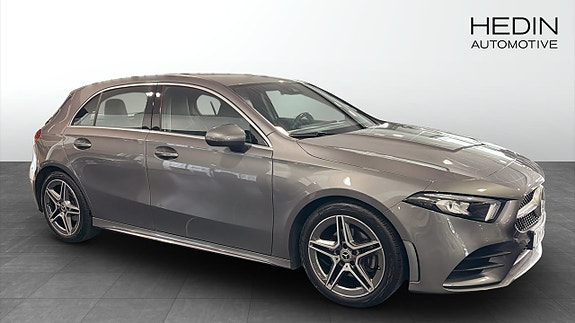 Mercedes-Benz A180 2 of 9
