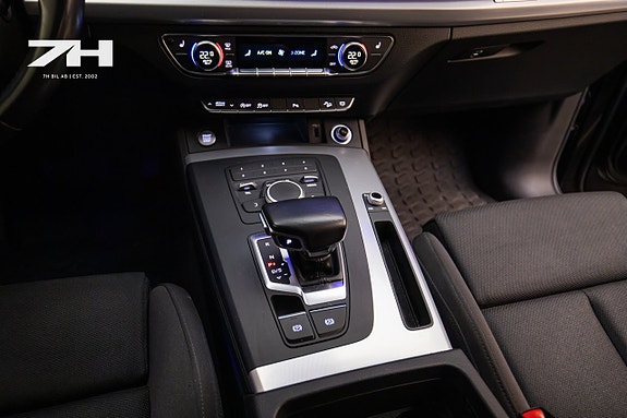 Audi Q5 13 of 19