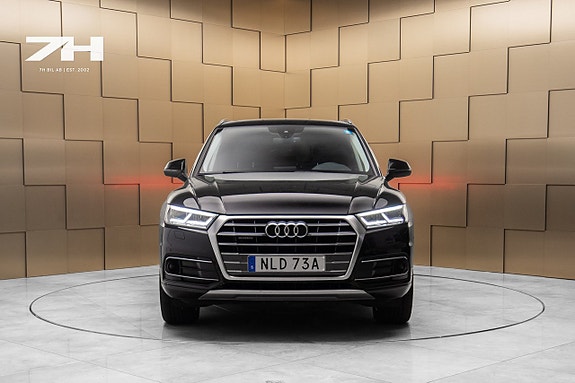 Audi Q5 8 of 19