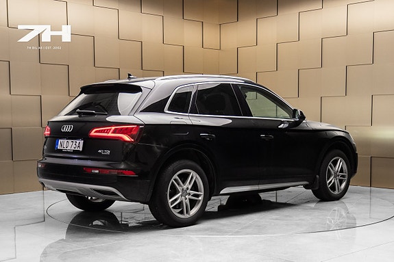 Audi Q5 5 of 19
