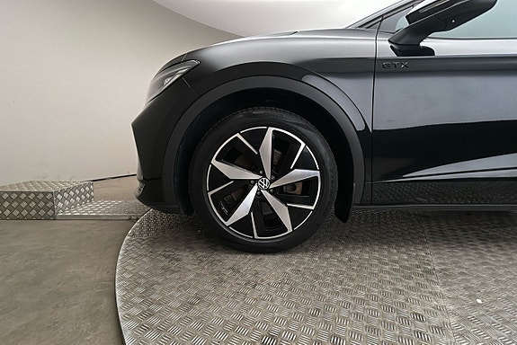 Volkswagen ID.4 GTX 12 of 25