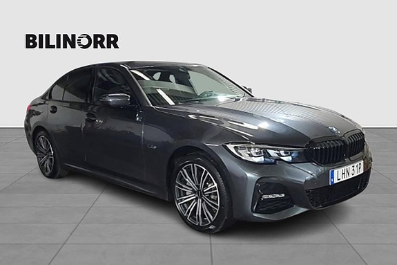 BMW 330e 8 of 24