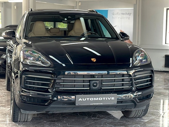 Porsche Cayenne S 7 of 27