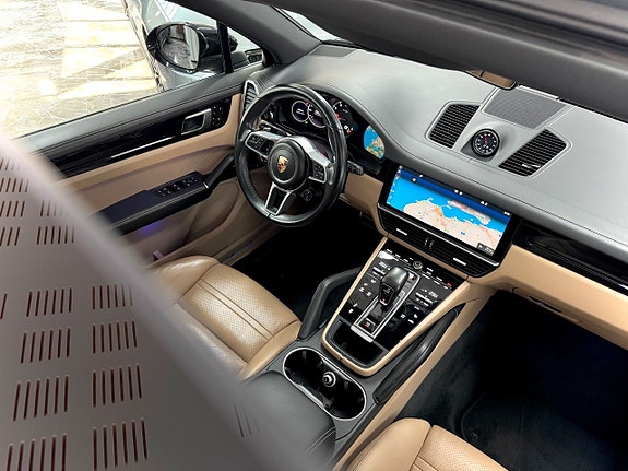 Porsche Cayenne S 27 of 27
