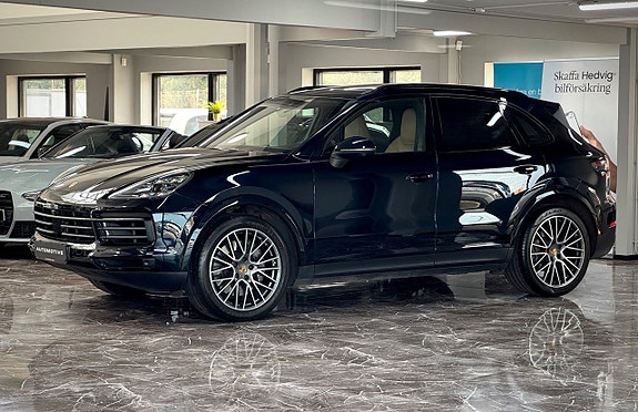 Porsche Cayenne S 4 of 27