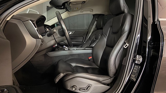 Volvo S60 8 of 21