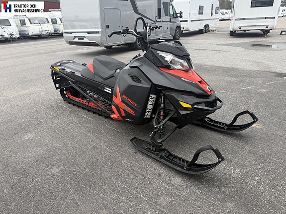 Ski-Doo Summit X 154 800 EL-start -14