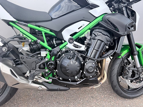 Kawasaki Z900 * Visnings Ex * Beställ din 2027 * 9 of 9