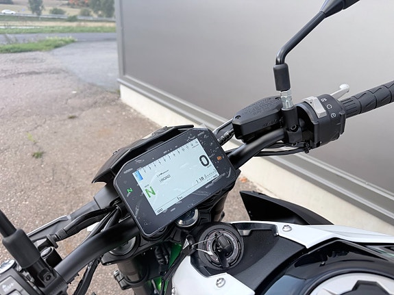 Kawasaki Z900 * Visnings Ex * Beställ din 2027 * 7 of 9