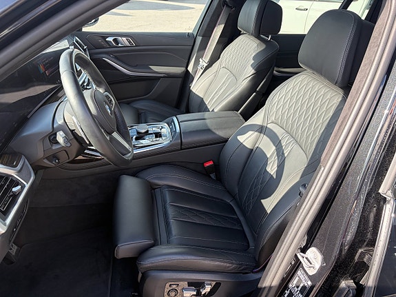 BMW X7 11 of 26