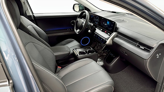 Hyundai Ioniq 5 3 of 12