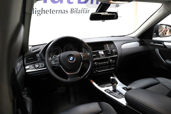 BMW X4 3 of 24