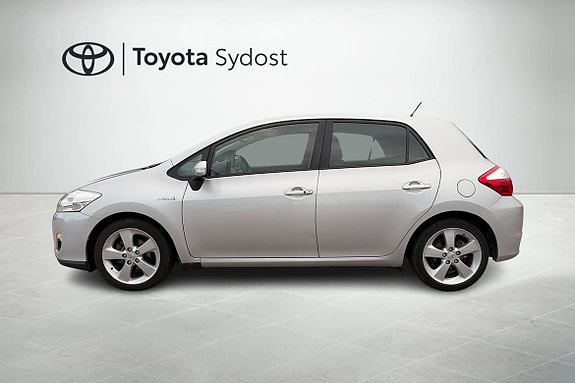 Toyota Auris 4 of 21
