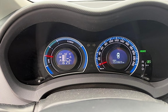 Toyota Auris 14 of 21