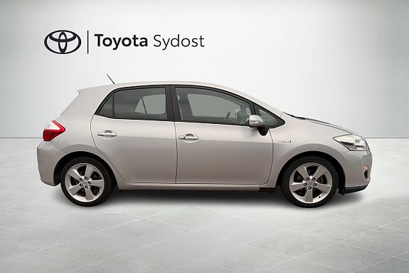Toyota Auris 17 of 21