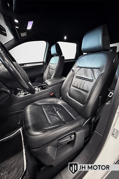 Volkswagen Touareg 12 of 19