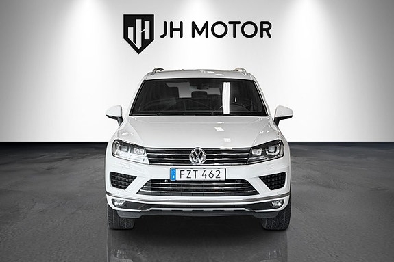 Volkswagen Touareg 9 of 19