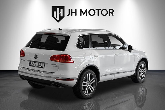 Volkswagen Touareg 6 of 19
