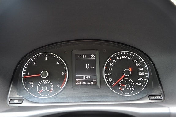 Volkswagen Touran 12 of 15
