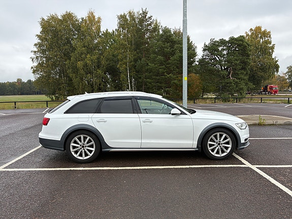 Audi A6 allroad 12 of 15