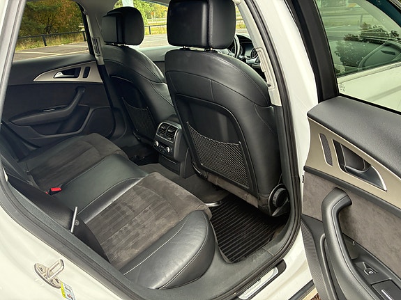 Audi A6 allroad 13 of 15