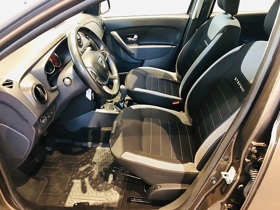 Dacia Logan 7 of 9