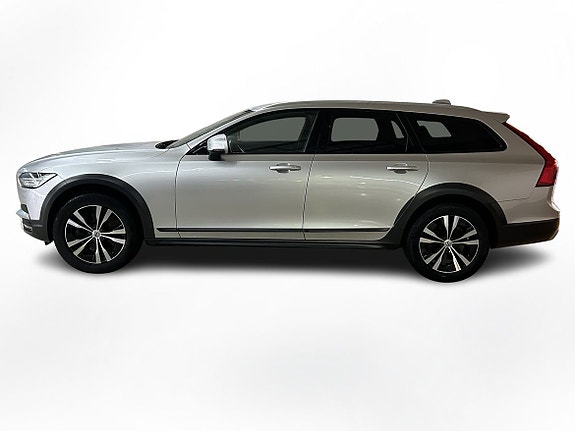 Volvo V90 Cross Country 3 of 13