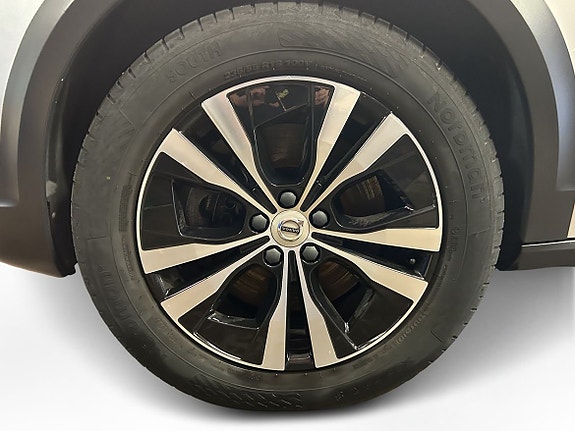 Volvo V90 Cross Country 13 of 13