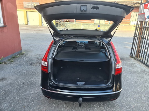 Hyundai i30 7 of 13