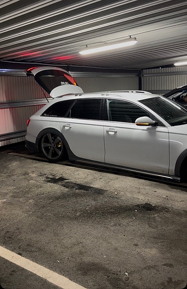 Audi A6 allroad 2 of 6
