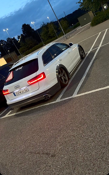 Audi A6 allroad 3 of 6