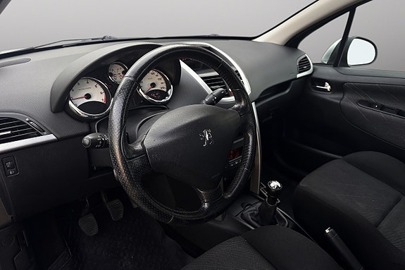 Peugeot 207 9 of 20