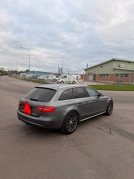 Audi A4 3 of 7