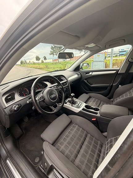 Audi A4 5 of 7