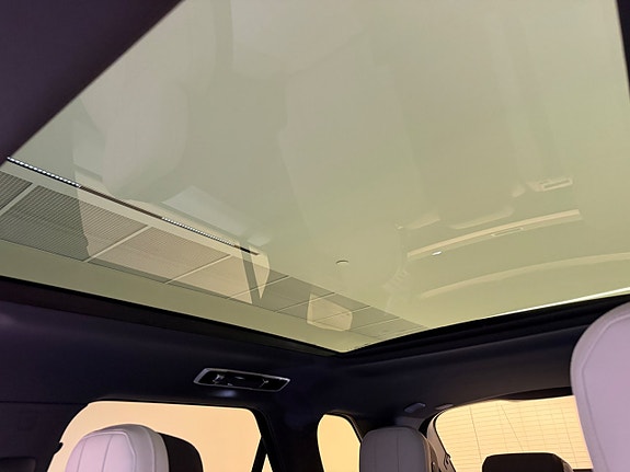 Land Rover Range Rover Sport 15 of 22