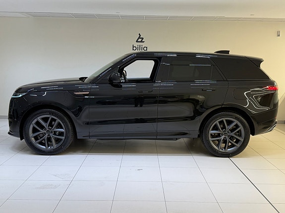 Land Rover Range Rover Sport 3 of 22